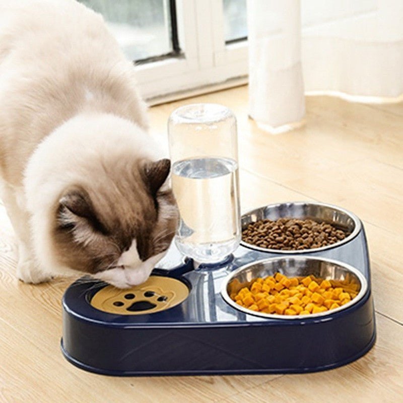500ML dog bowl with attached automatic water bottle dispenser for pets, designed for spill-free hydration and feeding.