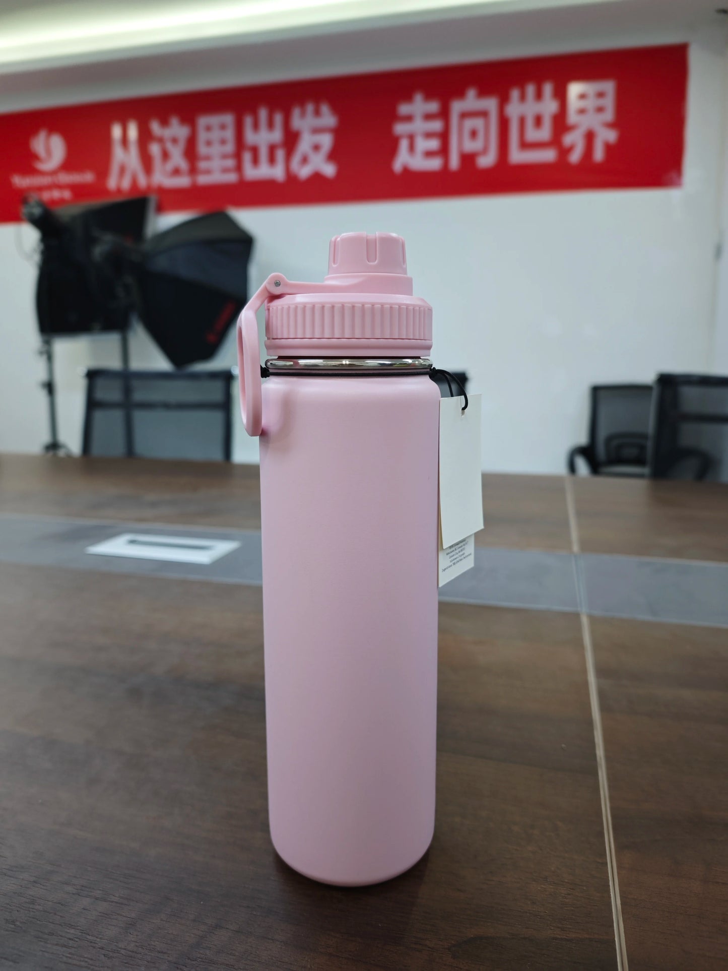 710ml Titanium Insulated Sports Bottle – Leakproof & Portable - Adistore