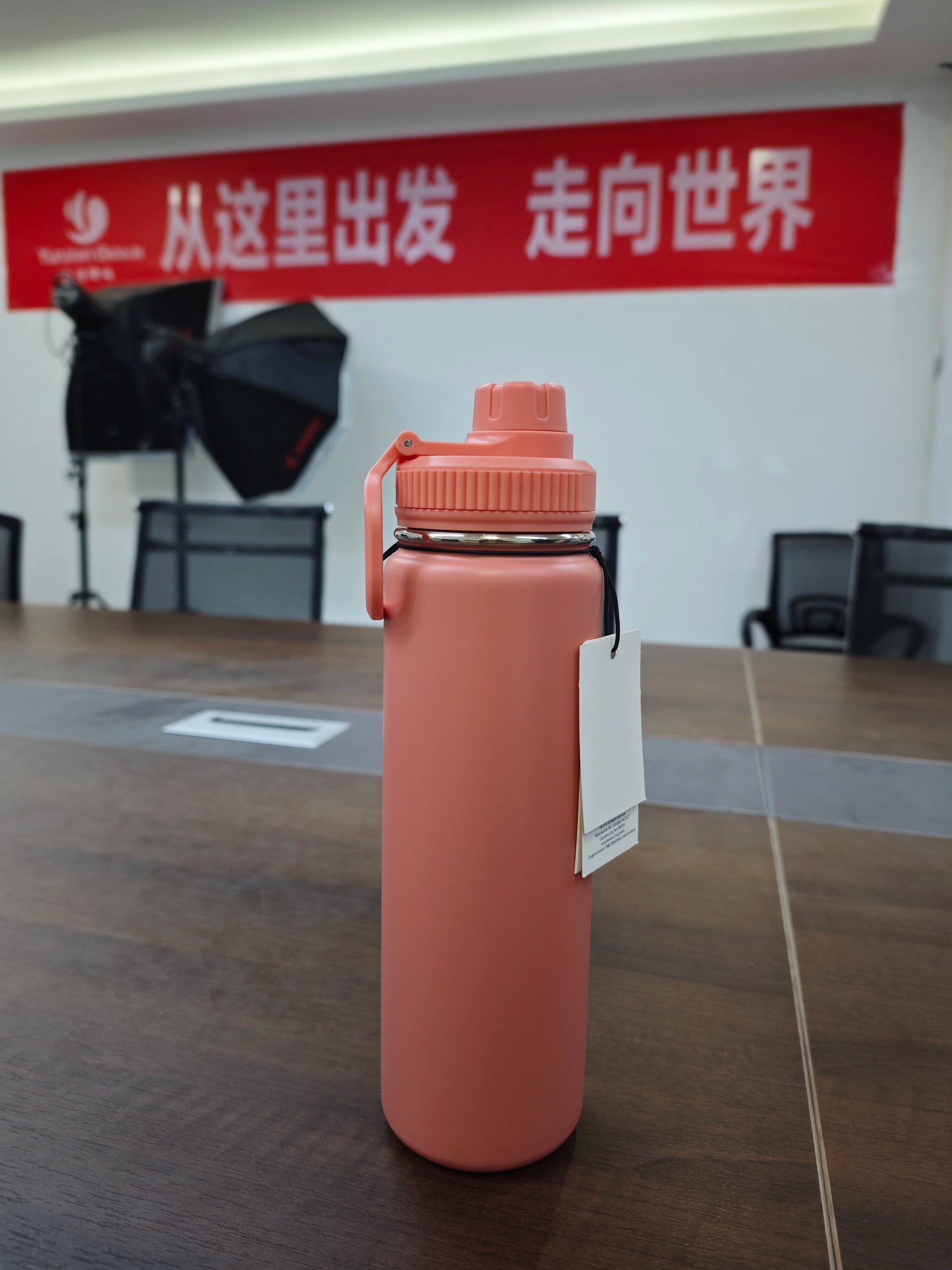 710ml Titanium Insulated Sports Bottle – Leakproof & Portable - Adistore