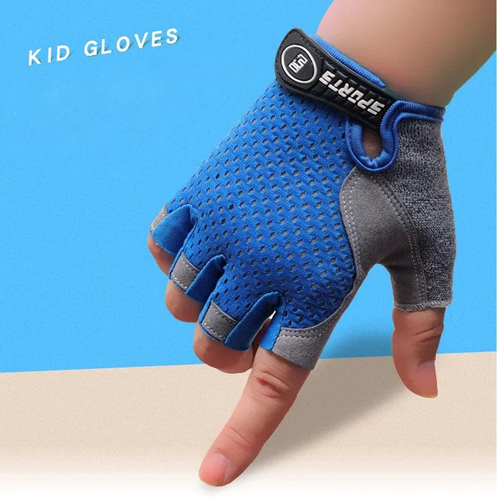 Kids golf gloves UK - Blue and gray kids' glove with brand logo on a blue background