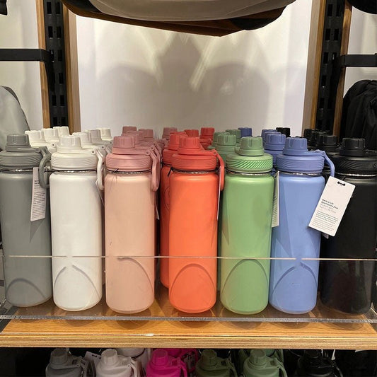 Multicoloured insulated water cup, sports bottles.